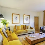 3 Bed In Oc-t30198 * Richmond (North Yorkshire)