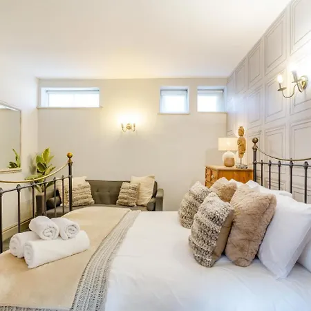 Апартаменты 3 Bed In Oc-t30198